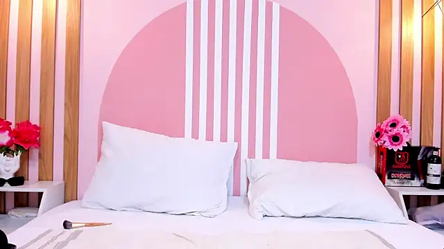 Valkiriia_wiine  即時 XXX 聊天