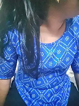 deepika_jha 即時 XXX 聊天