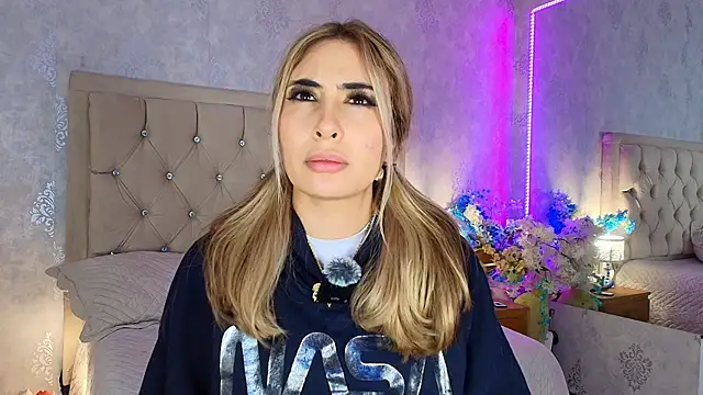 Chat XXX ao vivo de nini_love01