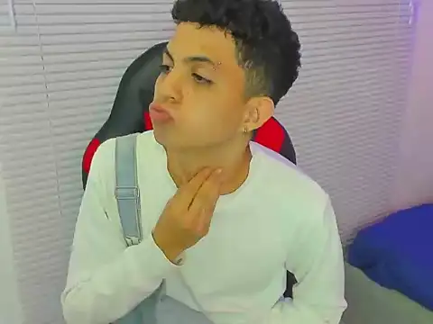 cameron_lux77: вебкам-шоу
