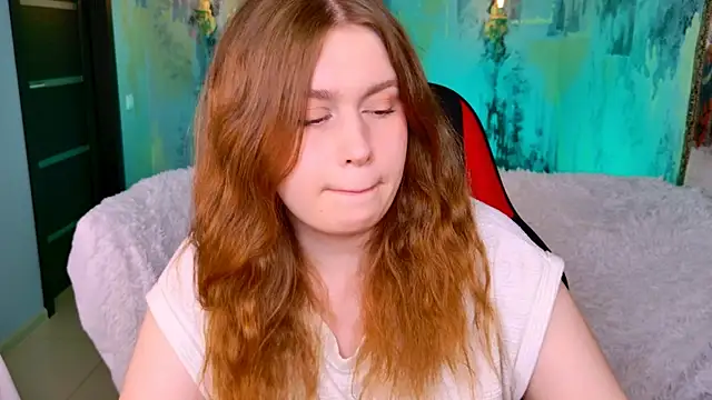 XXX chat uživo modela FioraMarmoris