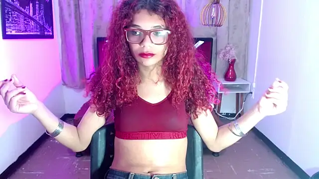 Chat +18 de luisa__torres ao vivo