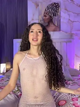 pinky_peach webkamerás műsora