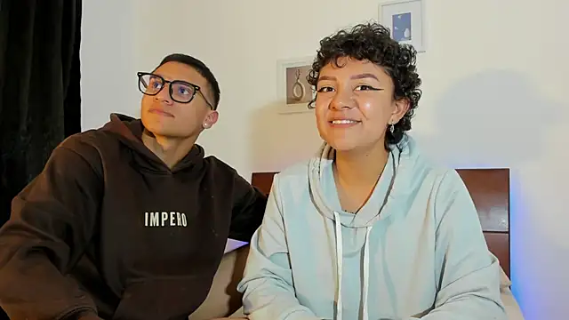 hardcoreheat_ind2's Live XXX Chat