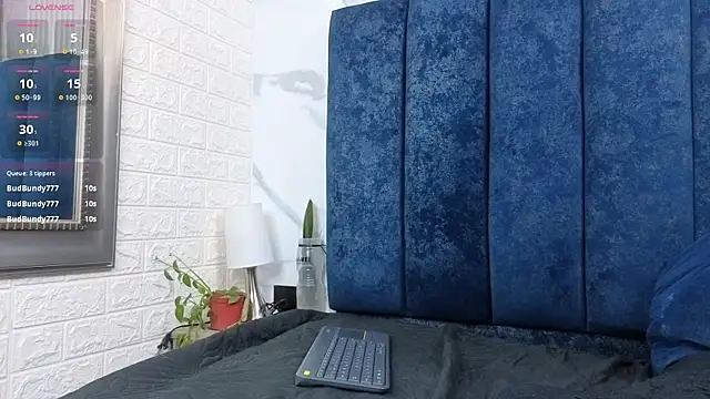 yunkeyc's Live XXX Chat