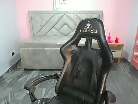 melody11_s' Live XXX Chat