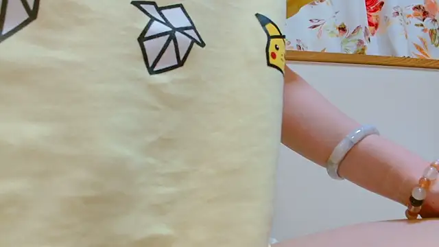 liliyRiSAcha-n's Live XXX Chat