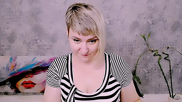 Chat XXX en directo de Djullia
