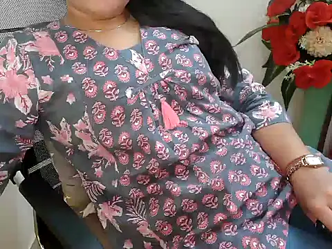 _chitranshi Chat XXX in diretta