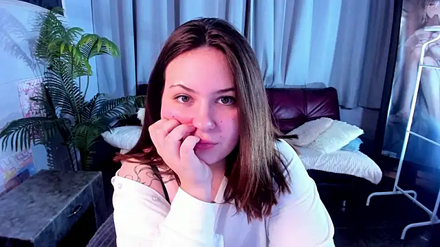 MireyaLin live XXX chat