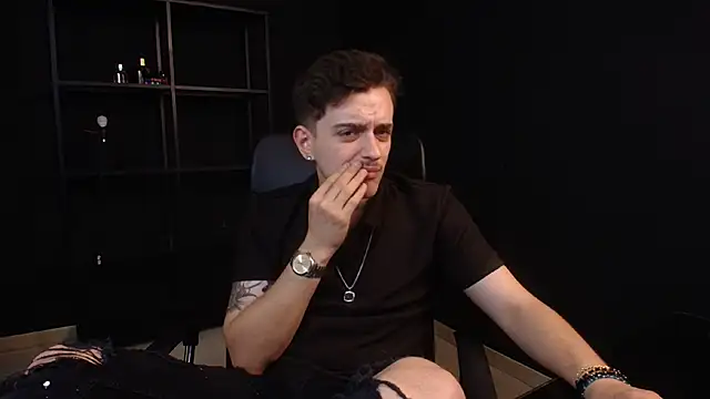 XXX chat uživo modela FelixStarkk