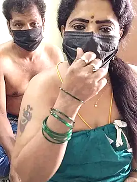 Honey-Couples Show in webcam