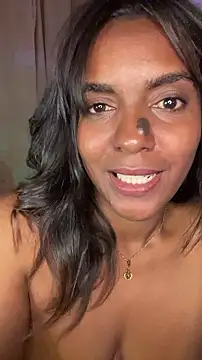 Chat +18 de Emilly_Mayfair ao vivo