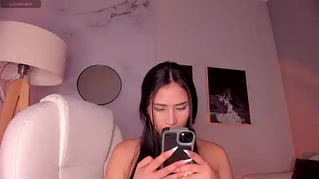 lara_madisson: απευθείας συνομιλία ΧΧΧ