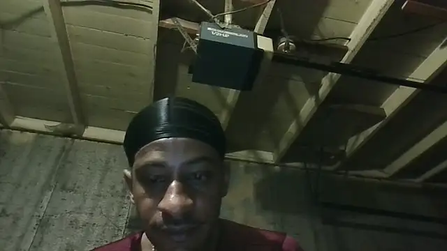 Leo99842 Live XXX Chat