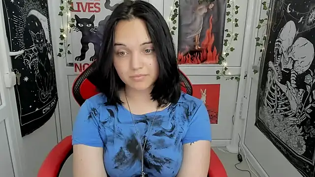 Caroline_cutte Chat XXX live
