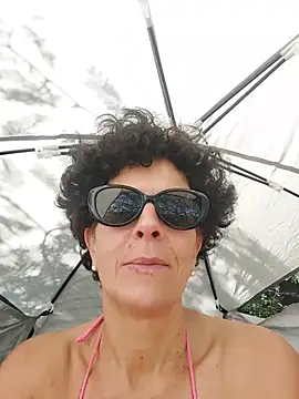 LightedWoman: απευθείας συνομιλία ΧΧΧ