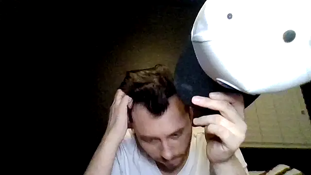 Mikecloudyhawk XXX чат на живо