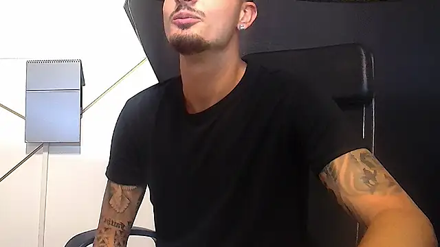 Chat XXX en directo de BrandonTate