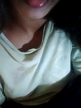 Chatroom XXX en direct de Sarah-Senate