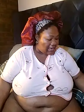 SeductionBoobs Adlı Modelin Canlı XXX Sohbeti
