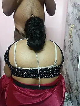 dhanshri143 Webcam show