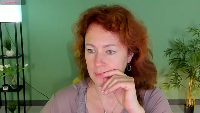 LeticiaRomano's Live XXX Chat
