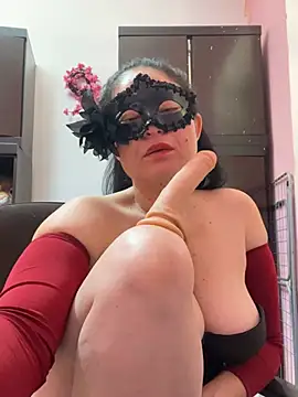 Chat +18 de gattitta29 ao vivo