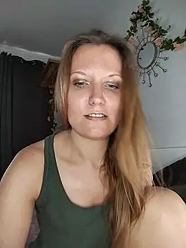 Živý XXX chat Candy_Cougar
