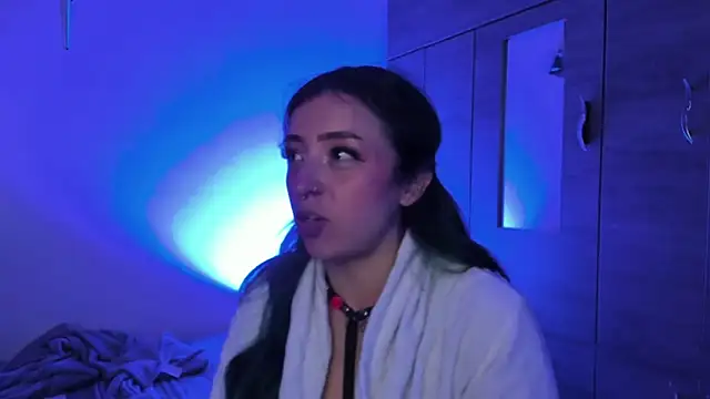 Онлайн чат XXX turolita_