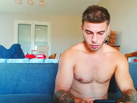 Chat +18 de Elkafit28 ao vivo