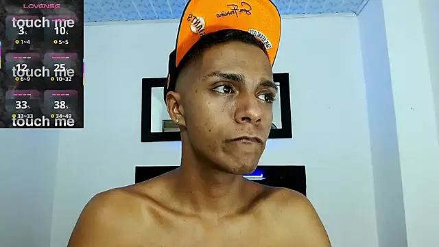 hotboyluxe 现场XXX聊天