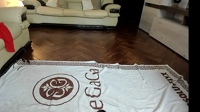 دردشة Sashavanee الجنسية المباشرة
