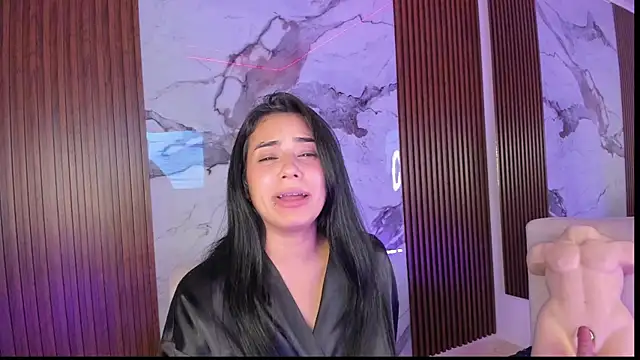 GabyHott_ Adlı Modelin Canlı XXX Sohbeti