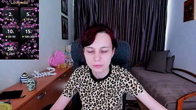 Chat XXX en directo de MiniLysii