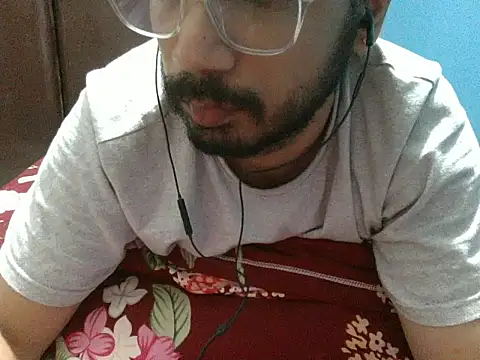 Precumboner 라이브 XXX 채팅