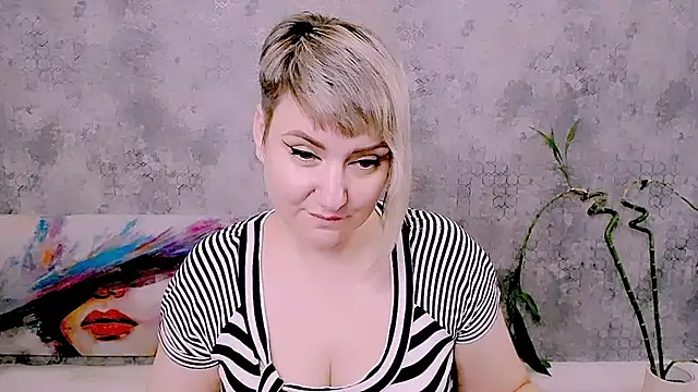 Czat XXX na żywo – Djullia