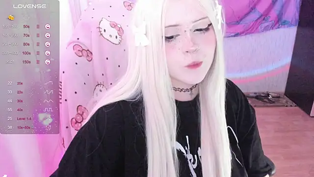 Chat +18 de SelenaCute ao vivo