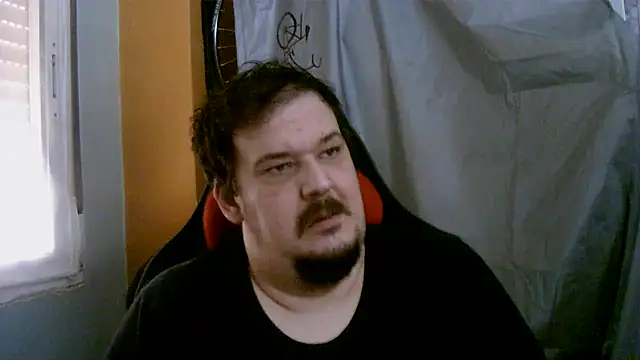 porkorossy's Live XXX Chat