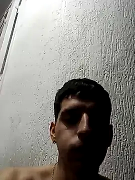 Онлайн чат XXX boy_max_latin