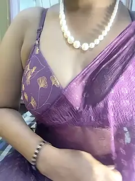 Praveena27telugu's Live XXX Chat