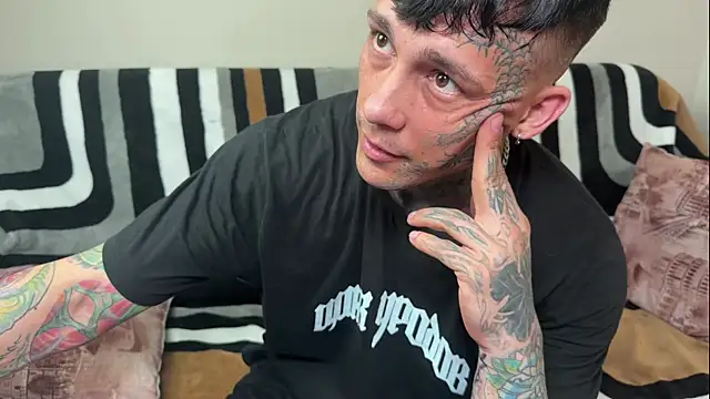 Anubisgods Chat XXX in diretta
