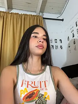 Milleradhara24 Live XXX-chat