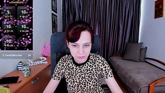 Онлайн чат XXX MiniLysii