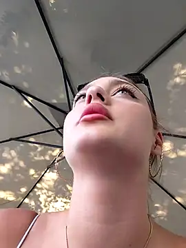 caressyourself Live XXX-Chat