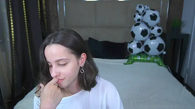 JennyMyLuv's Live XXX Chat