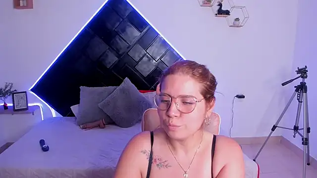 دردشة Sarah_miel الجنسية المباشرة