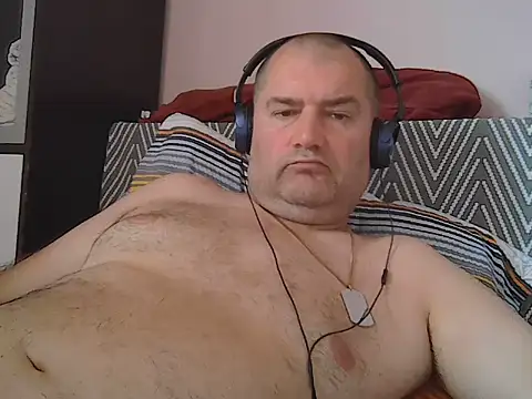 Chatroom XXX en direct de CristianDaniel78