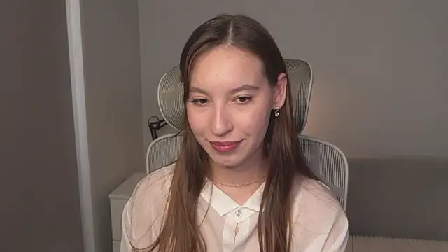 WhyEmmyCry's Live XXX Chat