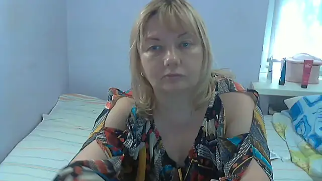 Lusi-777 – Live XXX-chat